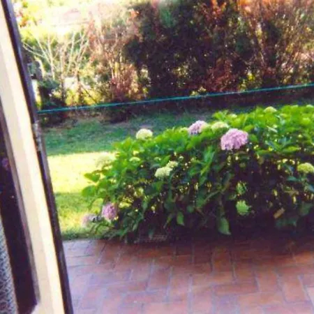 De 2 Chambres A Avec Jardin Clos A 2 Km De La Plage * Ares