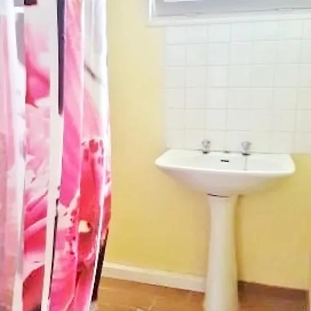 De 2 Chambres A Avec Jardin Clos A 2 Km De La Plage Apartmán *